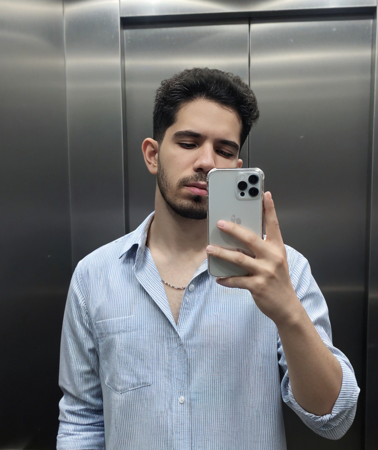 پویا دلنواز